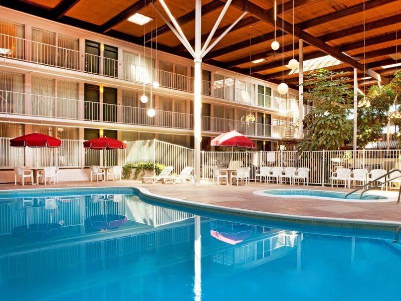 Quality Inn West Lafayette - University Area Exteriör bild