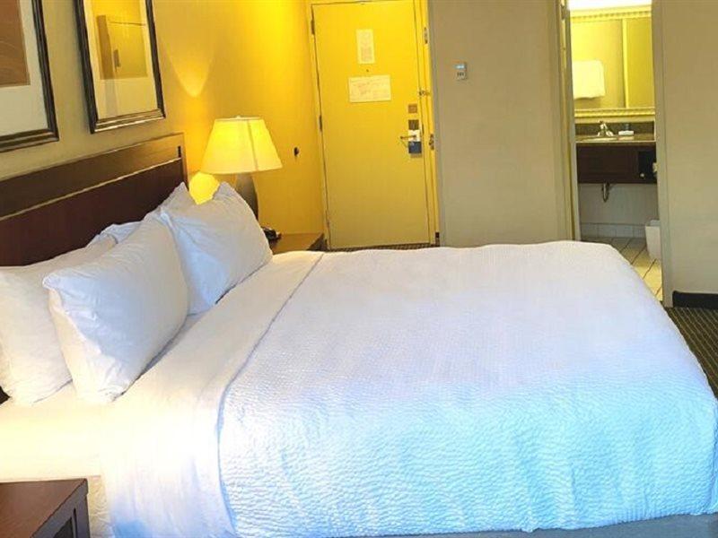 Quality Inn West Lafayette - University Area Exteriör bild